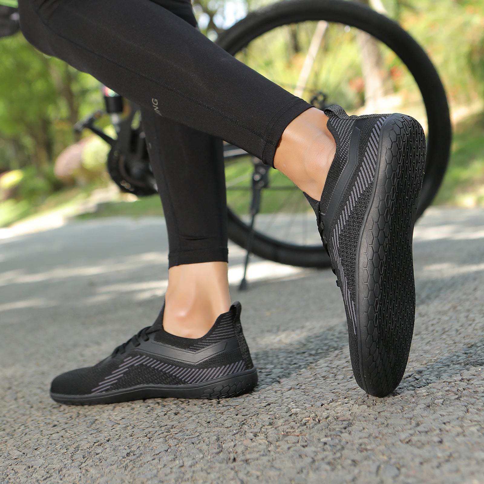 Cross-border Low-top New Barefoot Wide Palm Breathable Non-slip Barefoot Shoes Outdoor Running Fitness Wide Last Sneaker Women